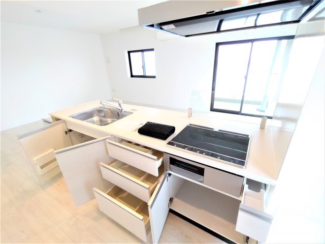 LA MIA CASA キッチン