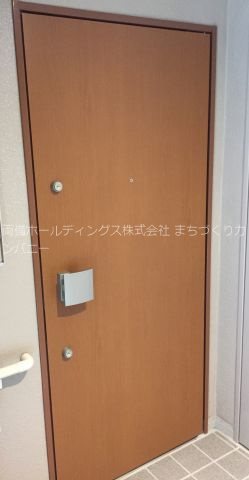 光田参番館 玄関