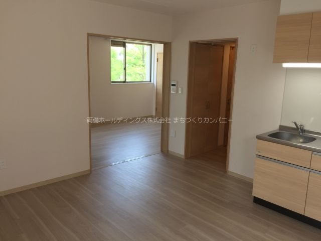 光田参番館 リビング